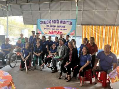 VNAH-DIRECT: USG delegation visits Disability Club of Hiep Thanh commune, Go Dau district, Tay Ninh province